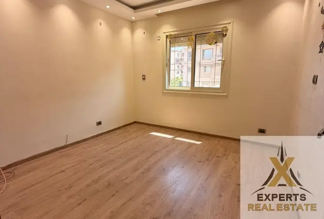 112706054 - Property Image 3