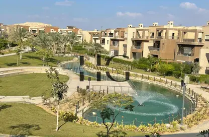 Townhouse - 4 Bedrooms - 4 Bathrooms for sale in New Giza - Cairo Alexandria Desert Road - 6 October City - Giza