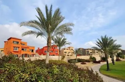 فيلا - 5 غرف نوم - 6 حمامات للبيع في جولف فيوز - طريق مصر اسكندرية الصحراوي - مدينة 6 أكتوبر - الجيزة