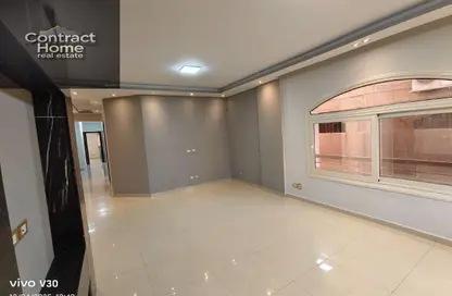 شقة - 3 غرف نوم - 2 حمامات للايجار في شارع 70 - الحي الثاني - التجمع الخامس - مدينة القاهرة الجديدة - القاهرة