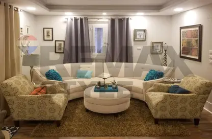 Apartment - 3 Bedrooms - 4 Bathrooms for sale in Mohandessin - Giza