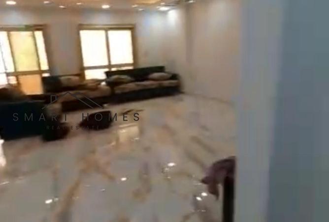 74037504 - Property Image 2