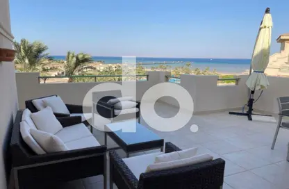 (بنتهاوس  (روف - 3 غرف نوم - 3 حمامات للبيع في لافيستا 4 - لافيستا - العين السخنة - السويس