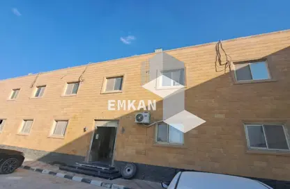 مصنع - استوديو - 8 حمامات للايجار في طريق المنطقة الصناعية - السنترال - المنطقة الصناعية - مدينة 6 أكتوبر - الجيزة