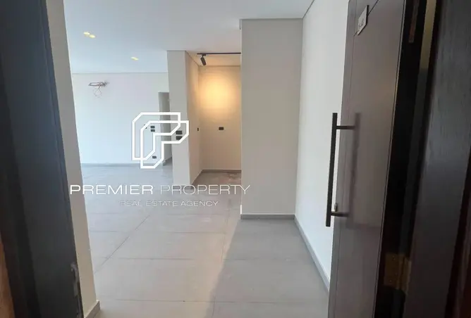 111890403 - Property Image 2