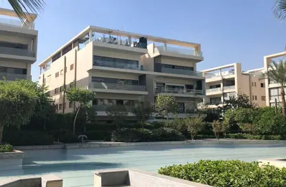 Apartment - 2 Bedrooms - 2 Bathrooms for sale in Lake View Residence - 5th Settlement Compounds - The 5th Settlement - New Cairo City - Cairo