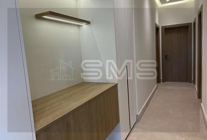 99389112 - Property Image 2
