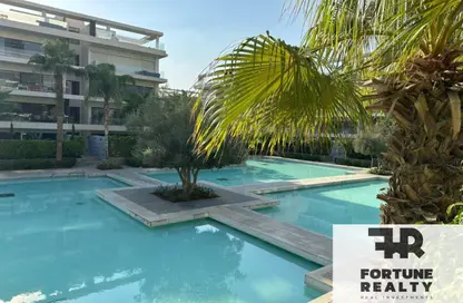 Apartment - 2 Bedrooms - 2 Bathrooms for sale in Lake View Residence - 5th Settlement Compounds - The 5th Settlement - New Cairo City - Cairo