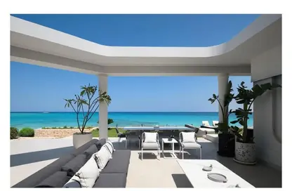 Chalet - 3 Bedrooms - 3 Bathrooms for sale in Beit Al Bahr - Sidi Heneish - North Coast