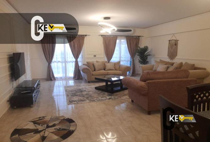 8618484 - Property Image 2