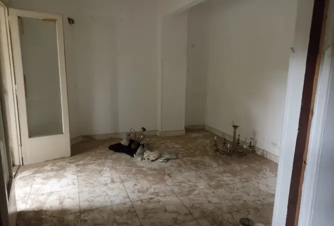 120872345 - Property Image 2