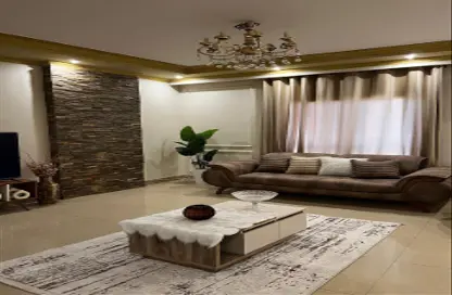 شقة - 3 غرف نوم - 2 حمامات للايجار في عمارات البنفسج - البنفسج - مدينة القاهرة الجديدة - القاهرة