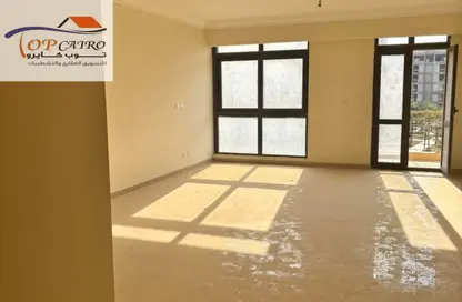 شقة - 3 غرف نوم - 2 حمامات للبيع في B8 - مدينتي - القاهرة