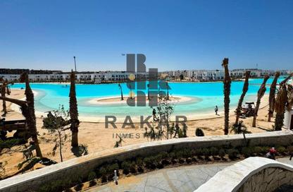 Chalet - 3 - 2 for sale in Mountain View - Ras Al Hekma - North Coast