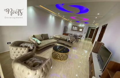 Chalet - 3 Bedrooms - 3 Bathrooms for rent in Marina 5 - Marina - Al Alamein - North Coast