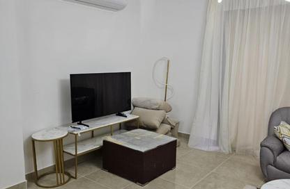 Apartment - 2 Bedrooms - 2 Bathrooms for rent in Moon Residences - Fifth Square - The 5th Settlement - New Cairo City - Cairo