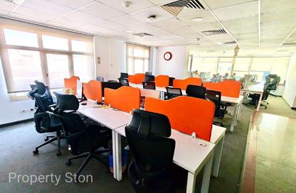 Office Space - Studio - 4 Bathrooms for rent in Al Laselky St. - El Laselky - New Maadi - Hay El Maadi - Cairo