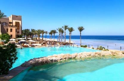 Chalet - 3 Bedrooms - 3 Bathrooms for sale in Makadi Heights - Makadi Orascom Resort - Makadi - Hurghada - Red Sea