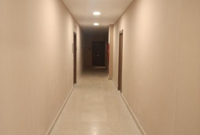 77606205 - Property Image 2