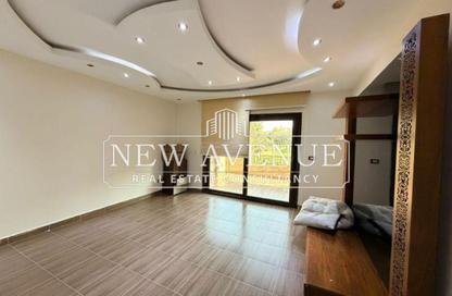 Villa - 6 Bedrooms - 6 Bathrooms for sale in Zizinia Gardens - Ext North Inves Area - New Cairo City - Cairo