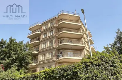 بناية كاملة - 8 غرف نوم - 8 حمامات للبيع في حي المعادي - القاهرة