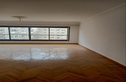 Apartment - 3 Bedrooms - 3 Bathrooms for sale in Mosadak St. - Dokki - Giza