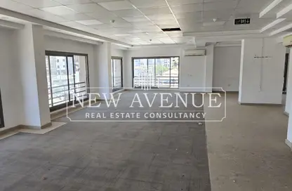 Whole Building - Studio - 4 Bathrooms for sale in Trivium Square - North Teseen St. - The 5th Settlement - New Cairo City - Cairo