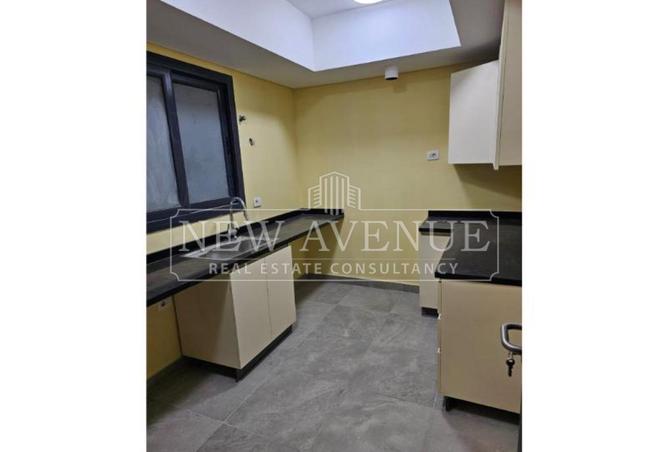 107960640 - Property Image 2