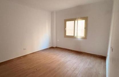 Apartment - 3 Bedrooms - 2 Bathrooms for sale in El Banafseg Apartment Buildings - El Banafseg - New Cairo City - Cairo