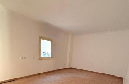 Apartment - 3 Bedrooms - 2 Bathrooms for sale in El Banafseg Apartment Buildings - El Banafseg - New Cairo City - Cairo