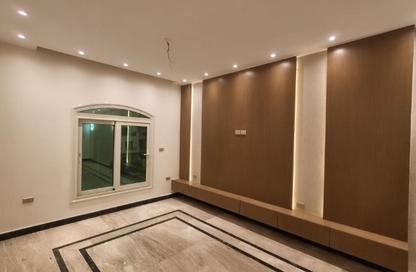 Apartment - 3 Bedrooms - 2 Bathrooms for sale in The 5th Settlement - New Cairo City - Cairo Apartment - 3 Bedrooms - 2 Bathrooms for sale in The 5th Settlement - New Cairo City - Cairo