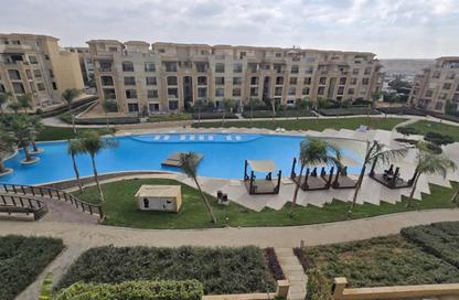 Apartment - 2 Bedrooms - 2 Bathrooms for sale in Stone Residence - 5th Settlement Compounds - The 5th Settlement - New Cairo City - Cairo