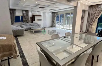 فيلا - 5 غرف نوم - 8 حمامات للايجار في حى القرنفل - التجمع الخامس - مدينة القاهرة الجديدة - القاهرة