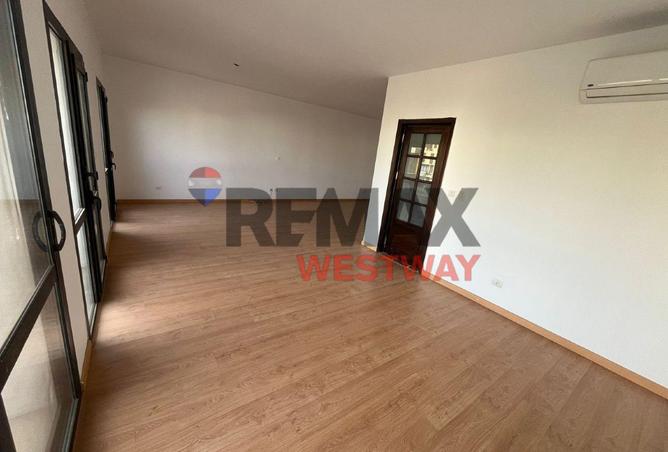 8645109 - Property Image 2