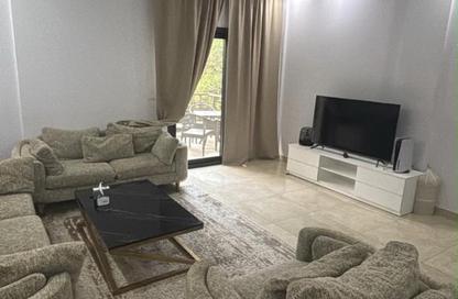 شقة - 2 حمامات للايجار في مون ريزيدنس - فيفث سكوير - التجمع الخامس - مدينة القاهرة الجديدة - القاهرة