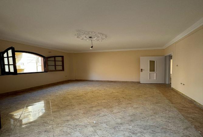 56989660 - Property Image 2