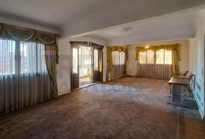 62407276 - Property Main Image