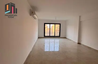 شقة - 3 غرف نوم - 3 حمامات للايجار في مون ريزيدنس - فيفث سكوير - التجمع الخامس - مدينة القاهرة الجديدة - القاهرة