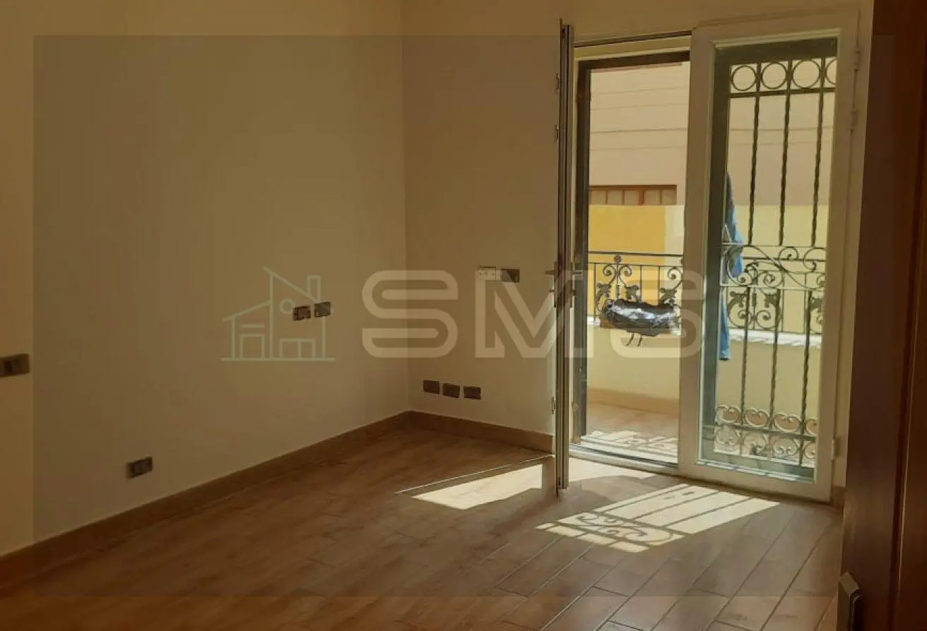 112975161 - Property Main Image