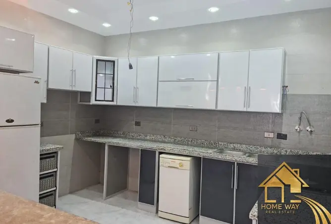 113533653 - Property Image 3