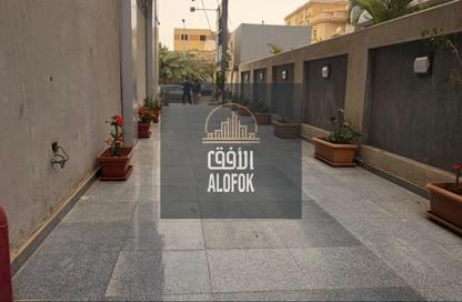 Office Space - 3 Bedrooms - 1 Bathroom for rent in Cliff Mall New Cairo - South Teseen St. - The 5th Settlement - New Cairo City - Cairo