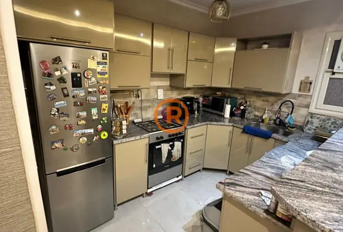 98817814 - Property Image 3