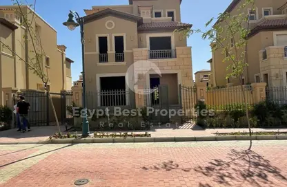 Villa - 5 Bedrooms - 4 Bathrooms for sale in Privado - Madinaty - Cairo
