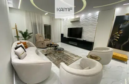 Apartment - 3 Bedrooms - 2 Bathrooms for rent in La Vie - South Investors Area - New Cairo City - Cairo