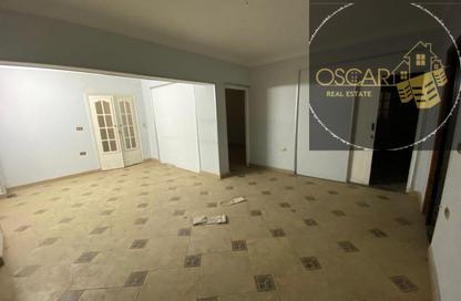 Apartment - 3 Bedrooms - 1 Bathroom for rent in El Manial - Hay El Manial - Cairo