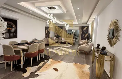 تاون هاوس - 4 غرف نوم - 4 حمامات للايجار في كونتيننتال ريزيدنس - كمبوندات الشيخ زايد - الشيخ زايد - الجيزة