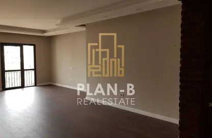 Apartment - 3 Bedrooms - 3 Bathrooms for rent in The Courtyards - Sheikh Zayed Compounds - Sheikh Zayed City - Giza