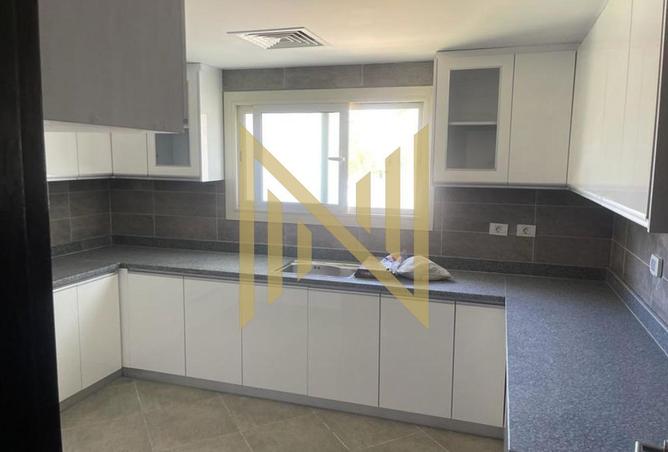 8571641 - Property Image 2