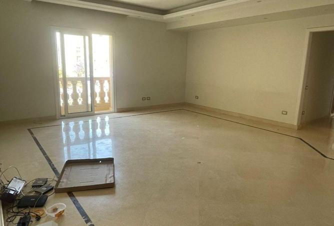 74309650 - Property Image 2