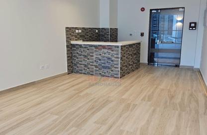 Office Space - Studio - 1 for rent in Smart Village - Cairo Alexandria Desert Road - 6 October City - Giza